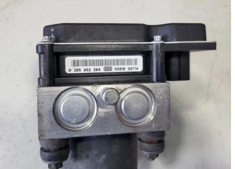 Peugeot 508 2010-2018 combi 2.2 HDI diesel AT 150 kW 2015  Pumpa ABS 0265952294