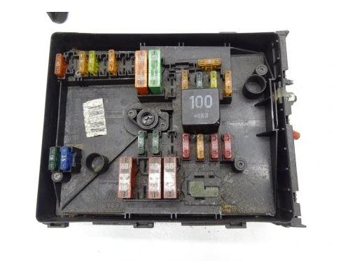 Skoda Superb II 2008-2015 combi 2.0 TDI diesel MT 125 kW 2014  Poistková skrinka 1K0937125D