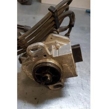 Nissan 100 NX hatchback 2.0 16v petrol 103 kW 2003  Rozdeľovač D4T97-02