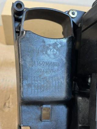 BMW X5 E70 2006-2013 hatchback 3.0 D diesel AT 173 kW 2007  Rýchlostná páka (kulisa) 9168847 1000230504