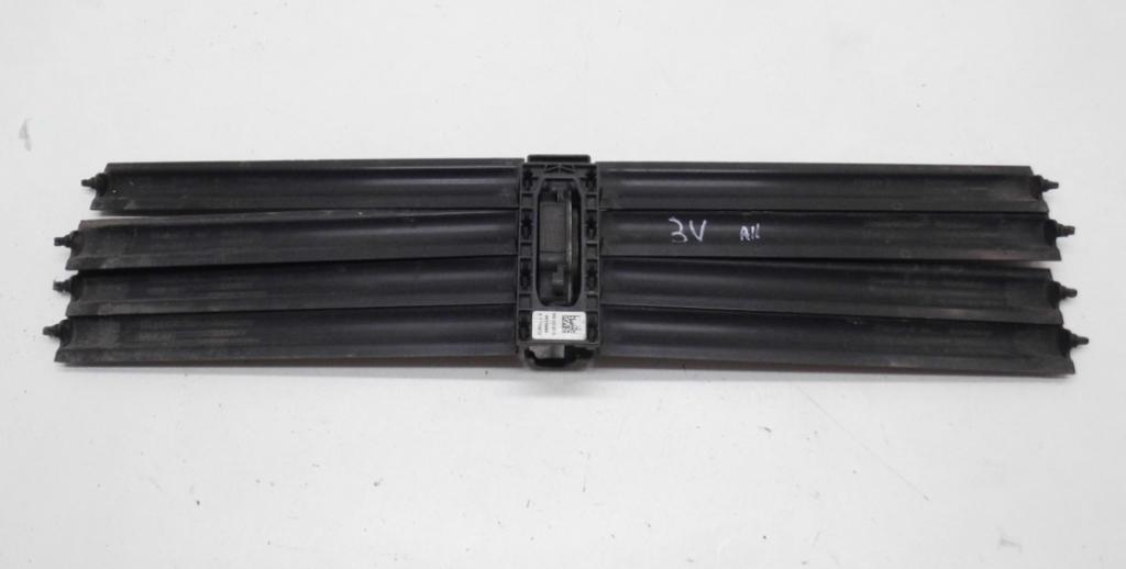 Skoda Superb III 2015-2024 sedan Intercooler (chladič nasávaného vzduchu) 3V0122321D