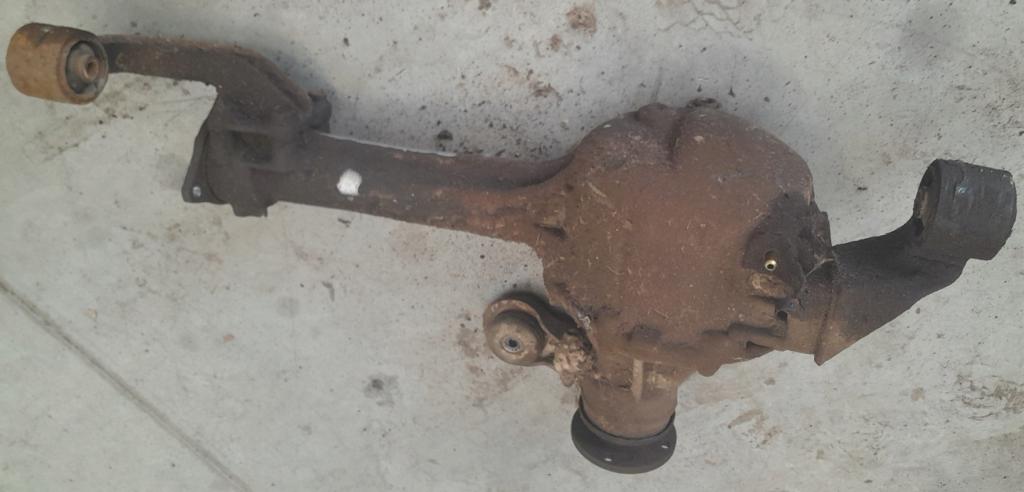 Suzuki Grand Vitara I 1998-2005 hatchback 2.0 16v petrol MT 94 kW 2000  Diferenciál predný