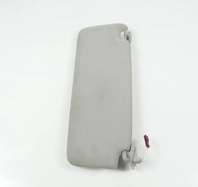 BMW 7 E65 2001-2008 sedan 4.4 V8 petrol AT 245 kW 2003  Slnečná clona ľavá