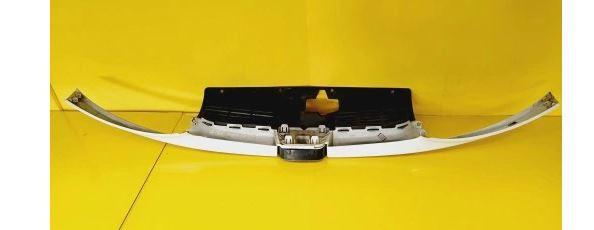 Peugeot 206 hatchback 1.1 petrol MT 44 kW 1998  Lišta nárazníka 9628688677