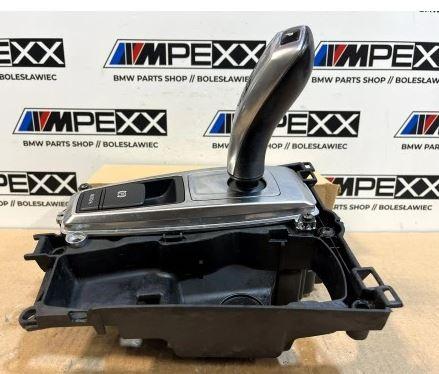 BMW X5 E70 2006-2013 hatchback 3.0 D diesel AT 173 kW 2007  Rýchlostná páka (kulisa) 9168847 1000230504