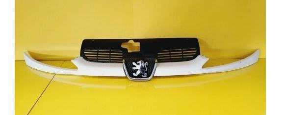 Peugeot 206 hatchback 1.1 petrol MT 44 kW 1998  Lišta nárazníka 9628688677