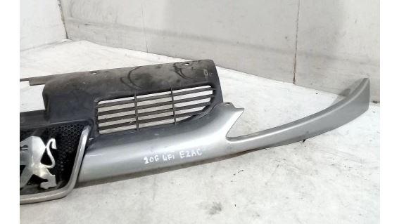 Peugeot 206 hatchback 1.1 petrol MT 44 kW 1998  Lišta nárazníka