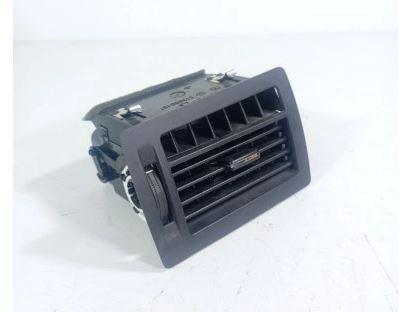 Opel Zafira B 2005-2014 hatchback 1.7 CDTI diesel MT 81 kW 2010  Mriežka kúrenia (fukár) 13144398C