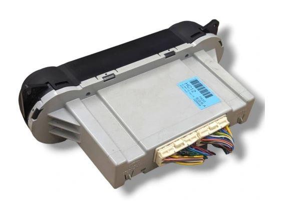 Kia Ceed I 2006-2012 hatchback 1.4 16v petrol MT 80.2 kW 2008  Panel kúrenia/klimatizácie 97250-1H602