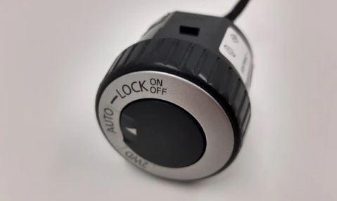 Dacia Duster I 2010-2018 hatchback 1.6 16v petrol MT 77 kW 2014  Prepínač 8200796642