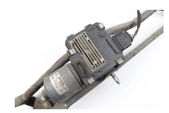 Audi A3 8P 2003-2012 hatchback 1.6 petrol MT 75 kW 2003 Mechanizmus stieračov predný pravý 8P1955119C 0390241911