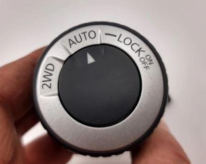 Dacia Duster I 2010-2018 hatchback 1.6 16v petrol MT 77 kW 2014  Prepínač 8200796642