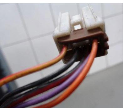 Volvo V40 I 1995-2004 combi 1.9 TD diesel 70 kW 0  Spätné zrkadlo vonkajšie ľavé