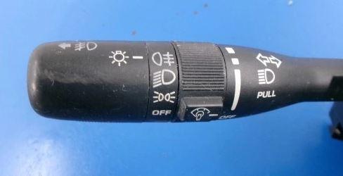 Jeep Grand Cherokee WJ 1998-2004 hatchback 2.7 CRD diesel AT 120 kW 2002  Prepínacie páčky pod volantom 56042774AE