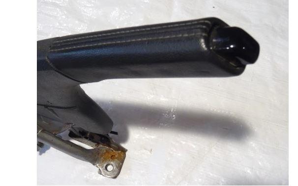 Seat Arosa hatchback 1.0 petrol MT 37 kW 1998  Ručná brzda 6F0711301N