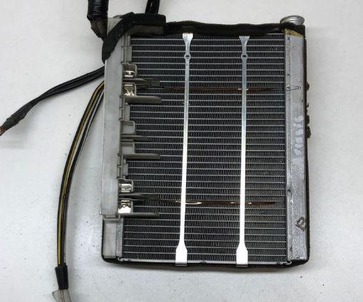 Toyota Avensis II T25 2003-2008 combi 2.2 D-CAT diesel MT 130 kW 2008  Radiátor kúrenia