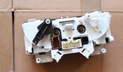 Citroen Berlingo II 2008-2018 hatchback 1.6 16v petrol MT 66 kW 2009  Panel kúrenia/klimatizácie 9676532480