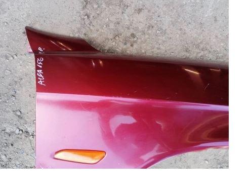 Alfa Romeo 156 sedan 1.6 16v petrol 88 kW 1998  Blatník predný pravý