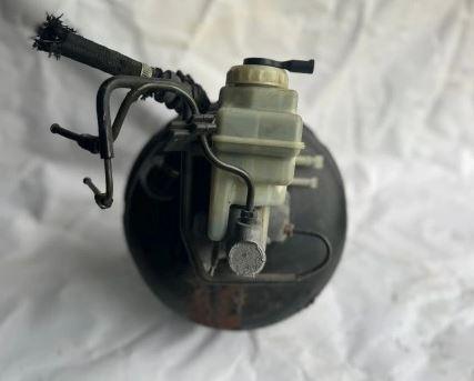 BMW 5 E39 1996-2003 sedan 2.0 petrol M52 MT 110 kW 1997  Posilňovač bŕzd 3433-1165055