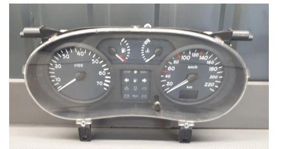 Renault Clio II 1998-2012 hatchback 1.5 DCI diesel MT 48 kW 2002  Prístrojová doska P8200261119