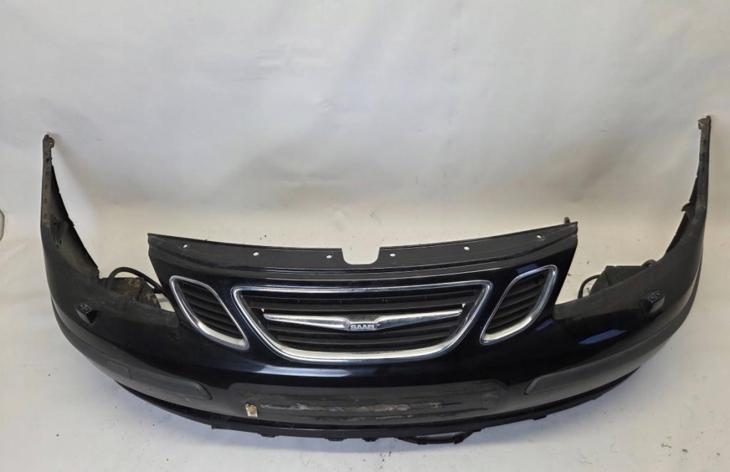 Saab 9-3 II 2002-2012  Nárazník predný