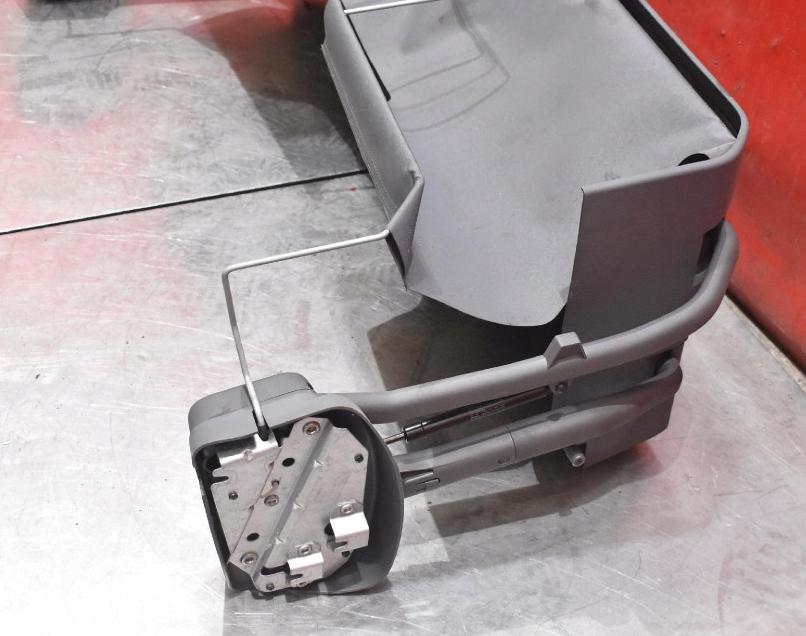 Volvo C70 2009 Roleta kufra 30632901