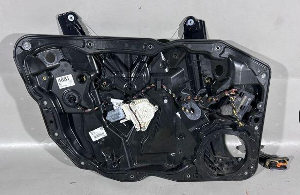 Volkswagen Touareg II 2010-2018 hatchback 3.0 TDI diesel AT 180 kW 2012  Mechanizmus sťahovania okna predný ľavý 7P6837755B