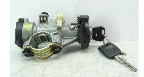 Land Rover Freelander I 1998-2006 hatchback 1.8 16v petrol MT 88 kW 2001  Spínacia skrinka 53873175