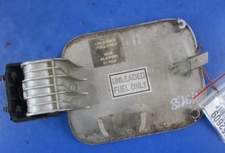 Daewoo DAEWOO KALOS: 02-22  Dvierka nádrže paliva