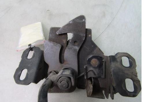 Mercedes A W168 1997-2004 hatchback 1.4 petrol MT 60 kW 1998  Zámok prednej kapoty A1688800160