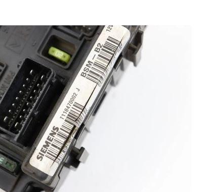 Citroen Berlingo I 1996-2008 hatchback 2.0 HDI diesel MT 66 kW 2003  Poistková skrinka 9650618580 T118470002J