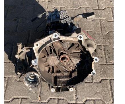 Volkswagen Golf VI 2008-2013 hatchback 1.4 16v petrol MT 59 kW 2009  Prevodovka manuálna LEG