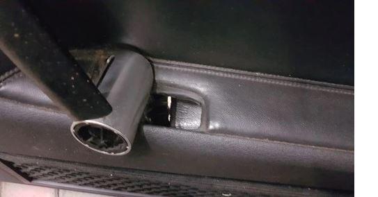 Audi TT 8N3 1998-2007 coupe Tapacír dverí predný pravý