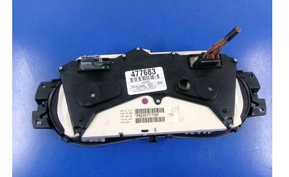 Dacia Logan I 2005-2014 sedan 1.4 8v petrol MT 55 kW 2007  Prístrojová doska P8200377739