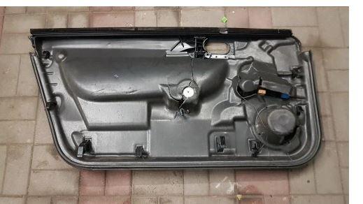 Audi TT 8N3 1998-2007 coupe Tapacír dverí predný pravý