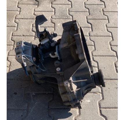 Volkswagen Golf VI 2008-2013 hatchback 1.4 16v petrol MT 59 kW 2009  Prevodovka manuálna LEG