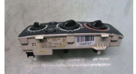 Renault Scenic I 1996-2003 hatchback 1.6 16v petrol MT 79 kW 2000  Panel kúrenia/klimatizácie 651947U