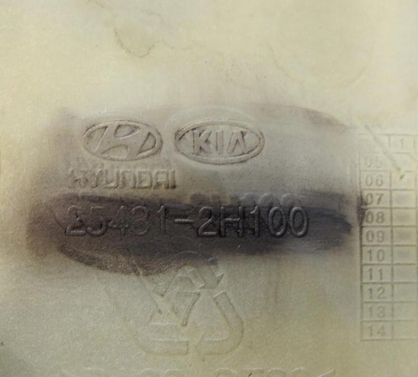 Kia Ceed I 2006-2012 combi 1.6 CRDI diesel MT 85 kW 2010  Vyrovnávacia nádržka chladiacej kvapaliny 25481-2H100