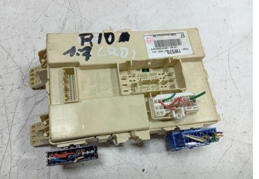 Kia Rio III 2011-2017 hatchback 1.2 16v petrol MT 62.5 kW 2014  Poistková skrinka 91950-1W570