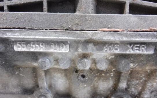 Chevrolet Cruze sedan 1.6 16v petrol MT 91 kW 2011  Hlava valcov A16XER  55559340