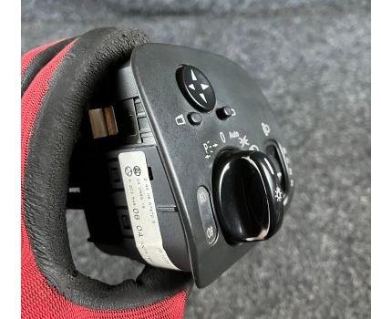 Mercedes C W203 2000-2007 sedan 2.2 CDI diesel AT 105 kW 2001  Prepínač svetiel A2035450604