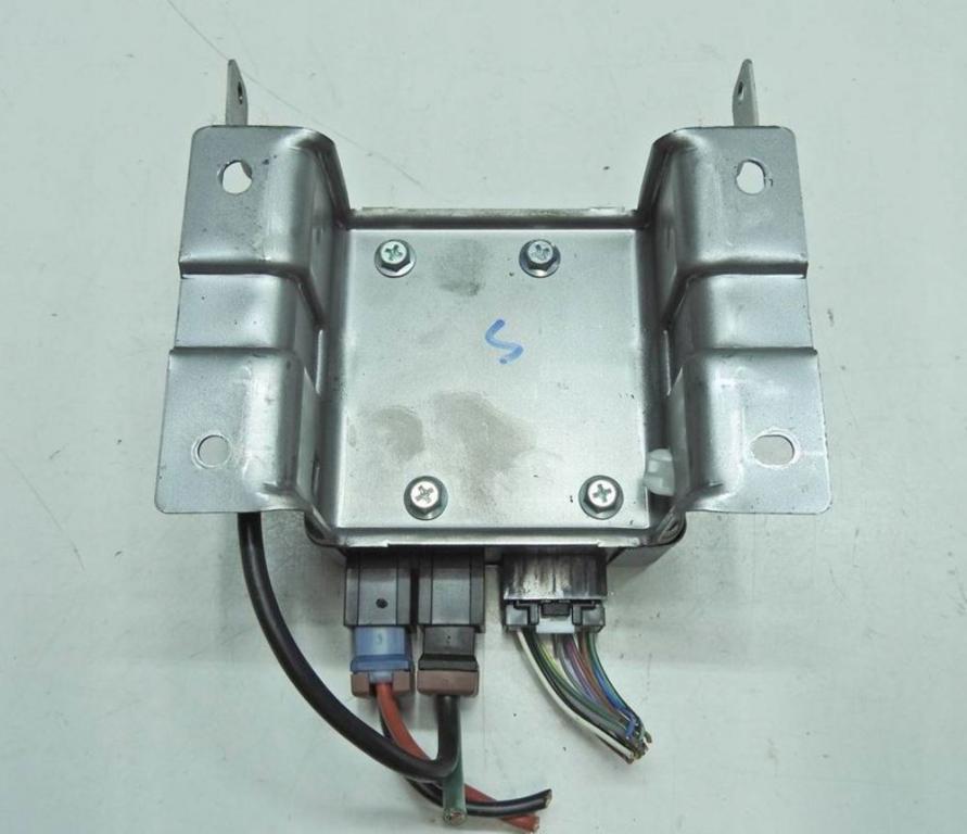 Suzuki SX4 I 2006-2014 hatchback 1.6 16v petrol MT 79 kW 2007  Modul serva 38720-79JC0