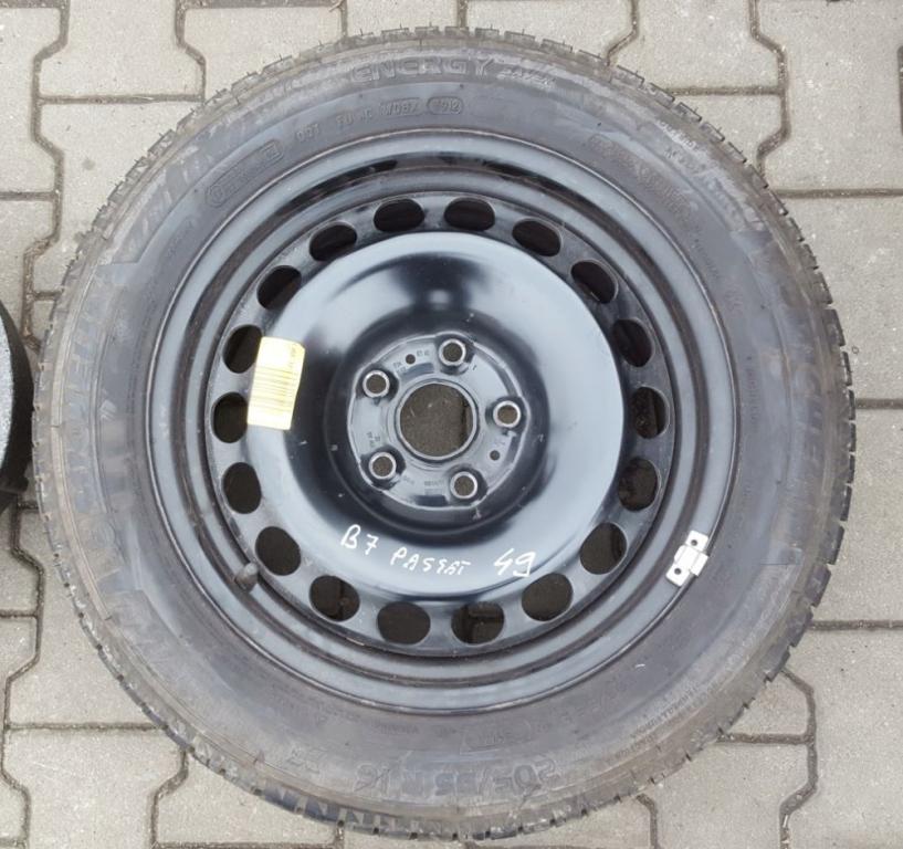 Volkswagen Passat B6 B7 B8 2005-2015 sedan 2.0 TDI diesel 125 kW 2009  Sada na výmenu rezervného kolesa R16