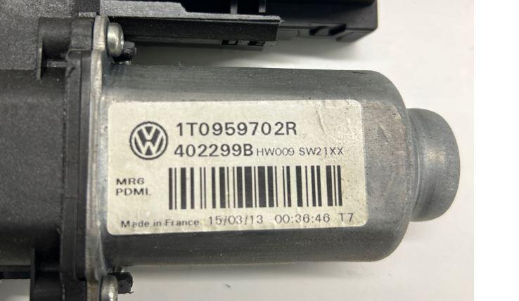 Skoda Octavia II 2004-2013 combi 1.9 TDI diesel MT 77 kW 2007  Motorček okien predný pravý 5K0959792 1T0959702R