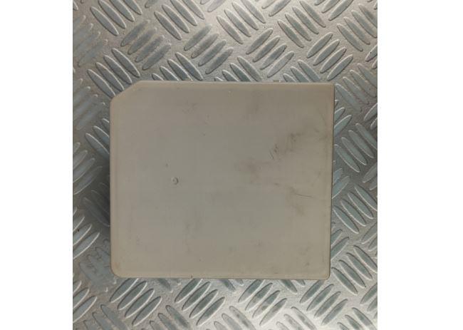 Renault Modus hatchback 1.5 DCI diesel MT 63 kW 2007  Poistková skrinka 233293C