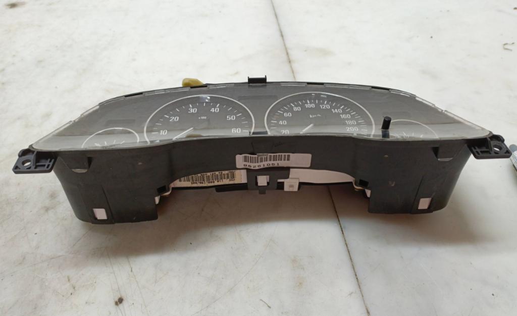 Opel Astra II 1998-2009 hatchback Prístrojová doska 96251051 24451495TK