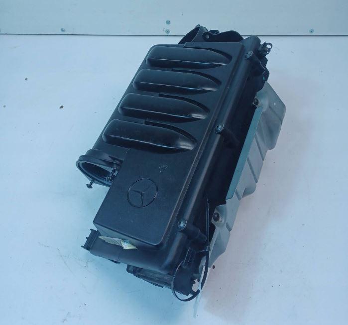 Mercedes B W245 2005-2011 hatchback 2.0 CDI diesel MT 80 kW 2006  Obal vzduchového filtra A6400900701