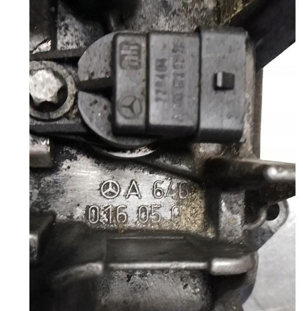 Mercedes C W203 2000-2007 sedan 1.8 petrol 105 kW 2005 Veko ventilov 15407502