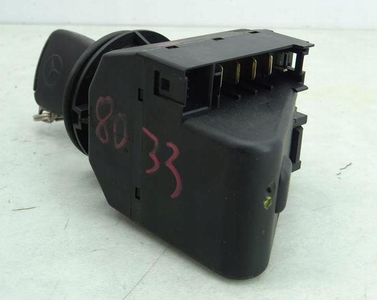 Mercedes E W210 1995-2002 combi 2.2 CDI diesel MT 92 kW 1998  Spínacia skrinka 2105450008