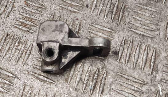 Volkswagen Polo III 6N 1994-2001 hatchback 1.4 MPI petrol MT 44 kW 2000  Manžeta rýchlostnej páky 8044069131 6N0711089A